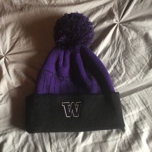 UW beanie